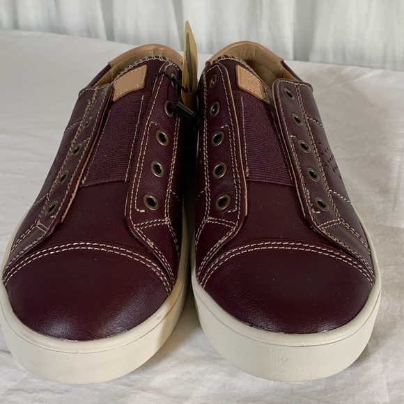 NWT Spenco Malibu Orthopedic Comfort Laceless Leather Slip-On Sneakers, 7.5B - Picture 2 of 8